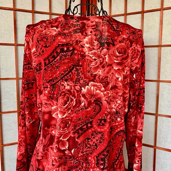 Miss Understood Floral Paisley Stretch Blouse - Picture 2 of 5